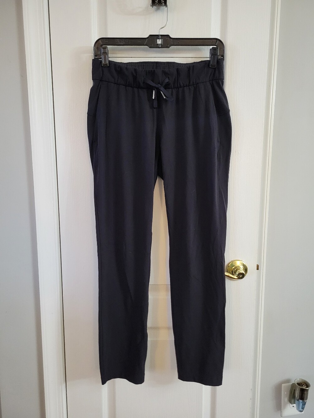 Lululemon On The Fly Pants 28" Black Size 4 Travel Joggers